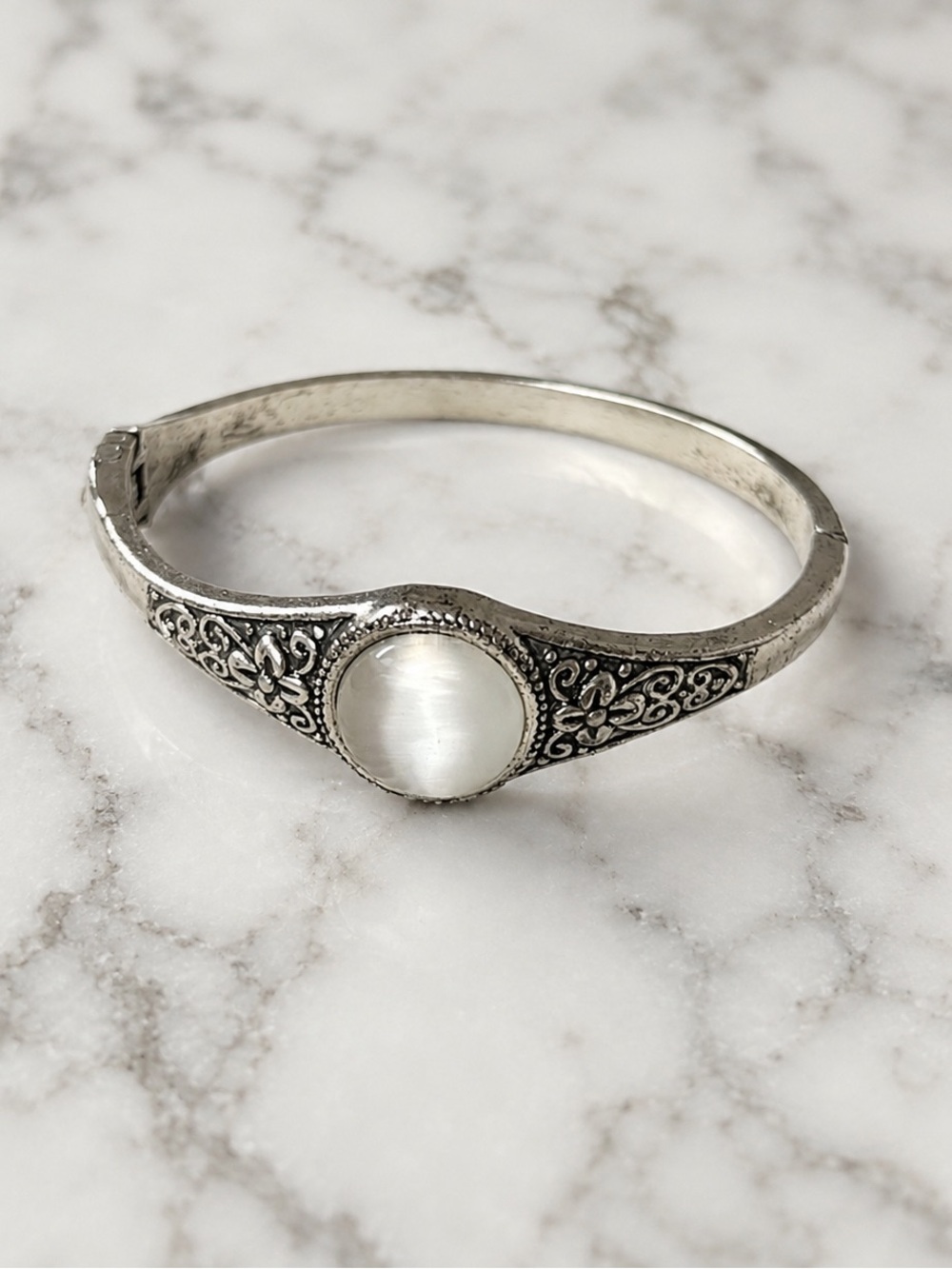 Silver Bracelet with White Stone